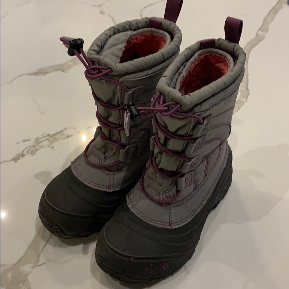 North face Alpenglow. Great condition!